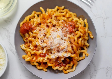 Fusilli Lunghi Bucati with MANGIO Tomato Sauce