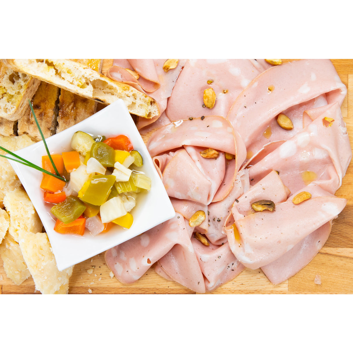 Mortadella with Pistachio 200g (±10%) Rovagnati - Cold-Cut 200g (±10%) @Mercato Gourmet | Your Italian Gourmet Supermarket